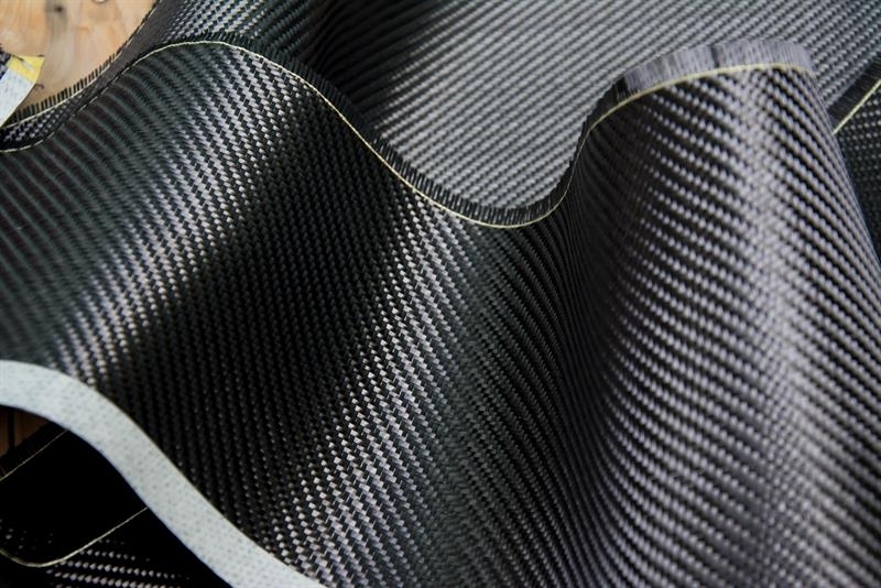 Tecido de Fibra de Carbono Unidirecional Vila Marisa Mazzei - Tecido Fibra de Carbono